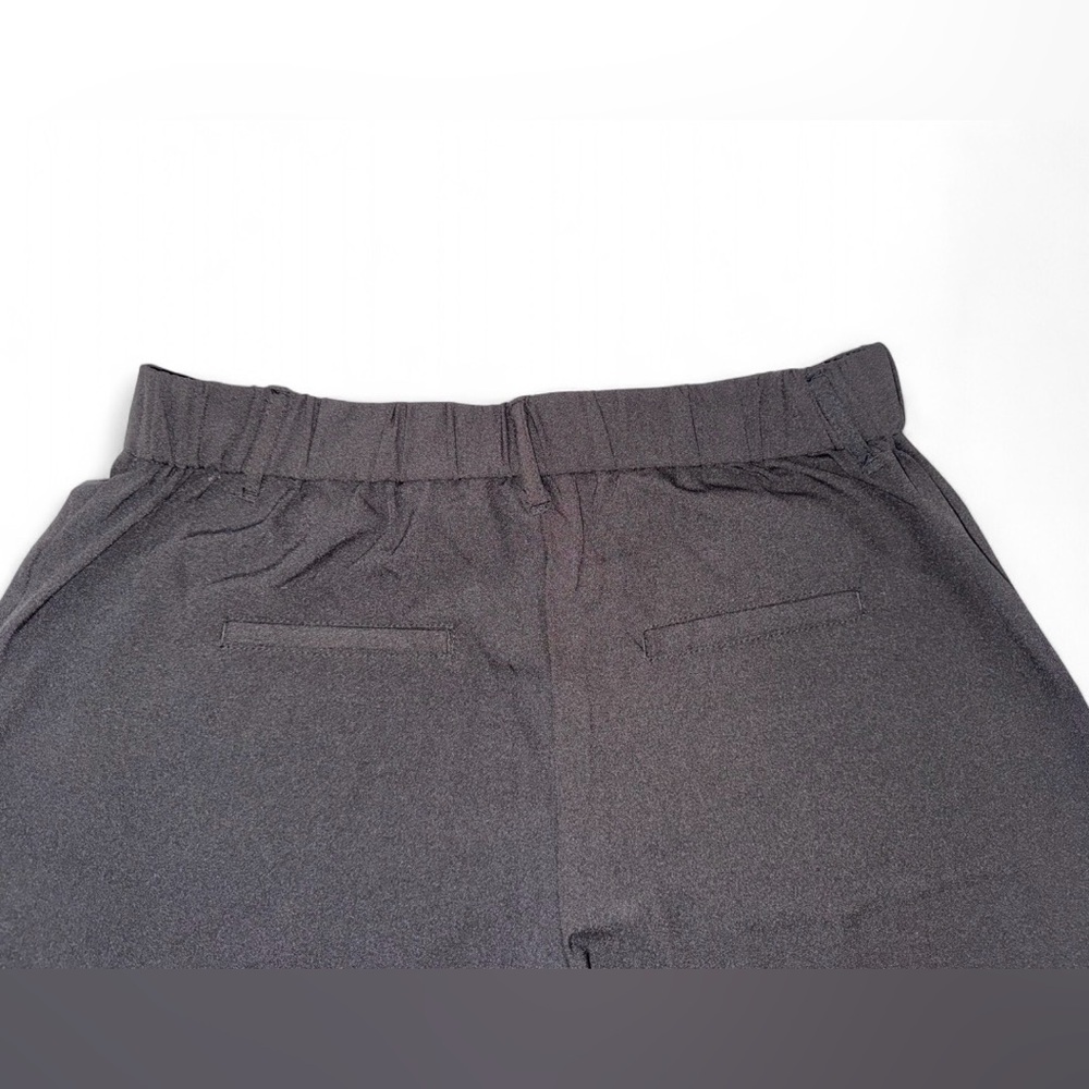 Hunter & Brown Black Bermuda Shorts High Waist Pleated Elastic Back L - Picture 7 of 11